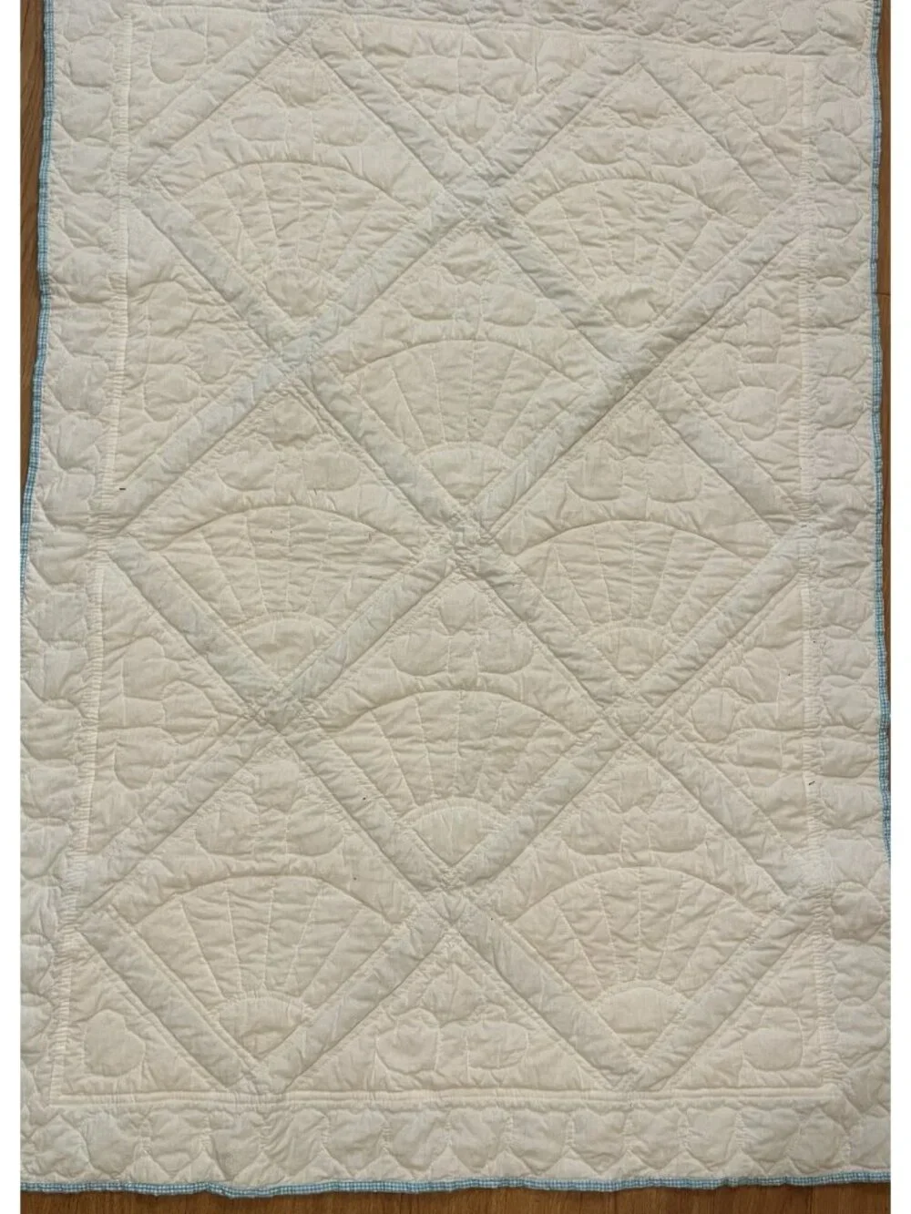 Hand Quilted Baby Quilt Pastel Rainbow Fan Design Nursery Decor 36” X 50”